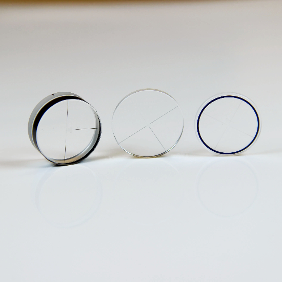 Customisable high-precision reticles