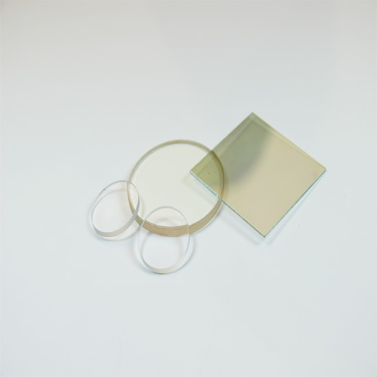Linear polarization beamsplitters